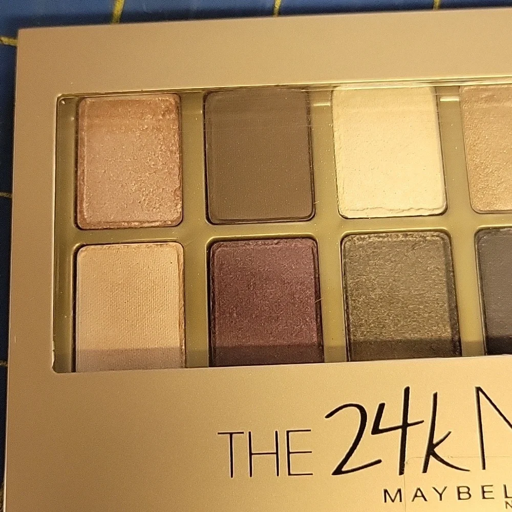 Maybelline 24K Nudes Palette with Gold and Cream Shades New Sealed